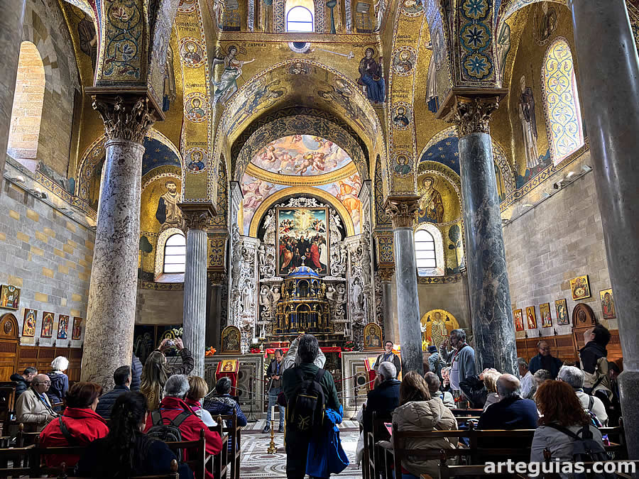A continuaci&oacute;n, uno de los platos fuertes: los mosaicos bizantinos de La Martorana