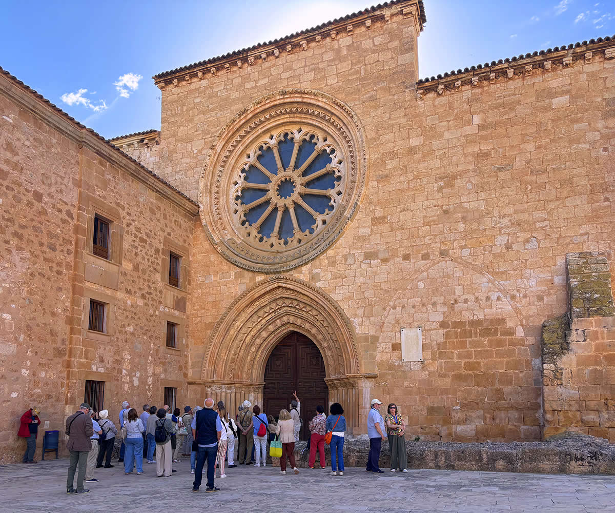 Fachada occidental de la iglesia del Monasterio de Santa MAr&iacute;a de Huerta