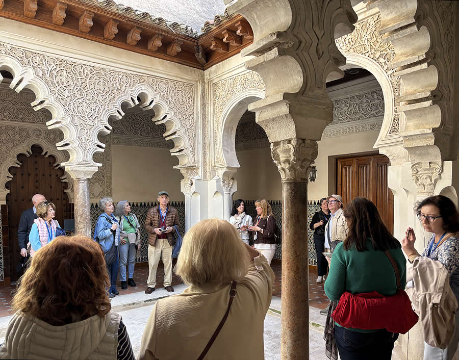 De Palazuelos nos fuimos a Tordesillas a visitar su excepcional Convento de Santa Clara.
