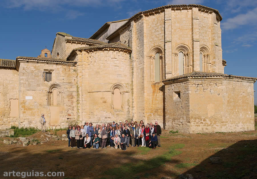 El domingo por la ma&ntilde;ana visitamos otro monasterio cisterciense: el de Santa Mar&iacute;a de Palazuelos.