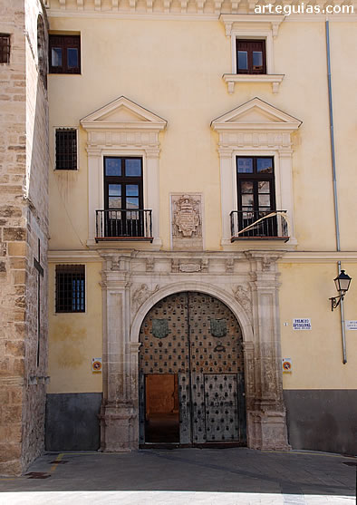 Fachada del Palacio Episcopal