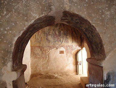 La nave vista desde el interior de la cabecera