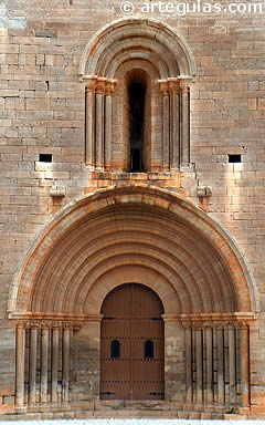 Hastial de la Ermita rom&aacute;nica