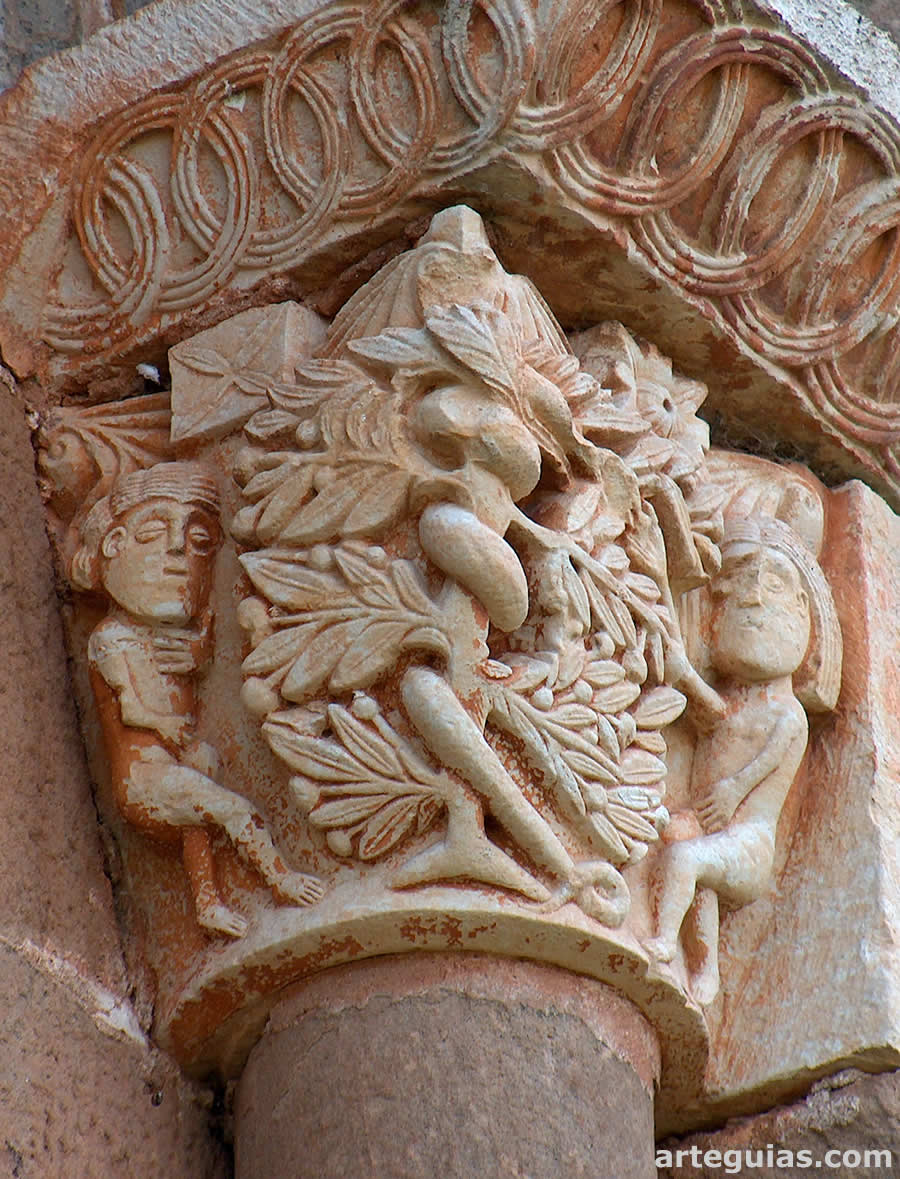 Capitel de Adán y Eva y el Pecado Original