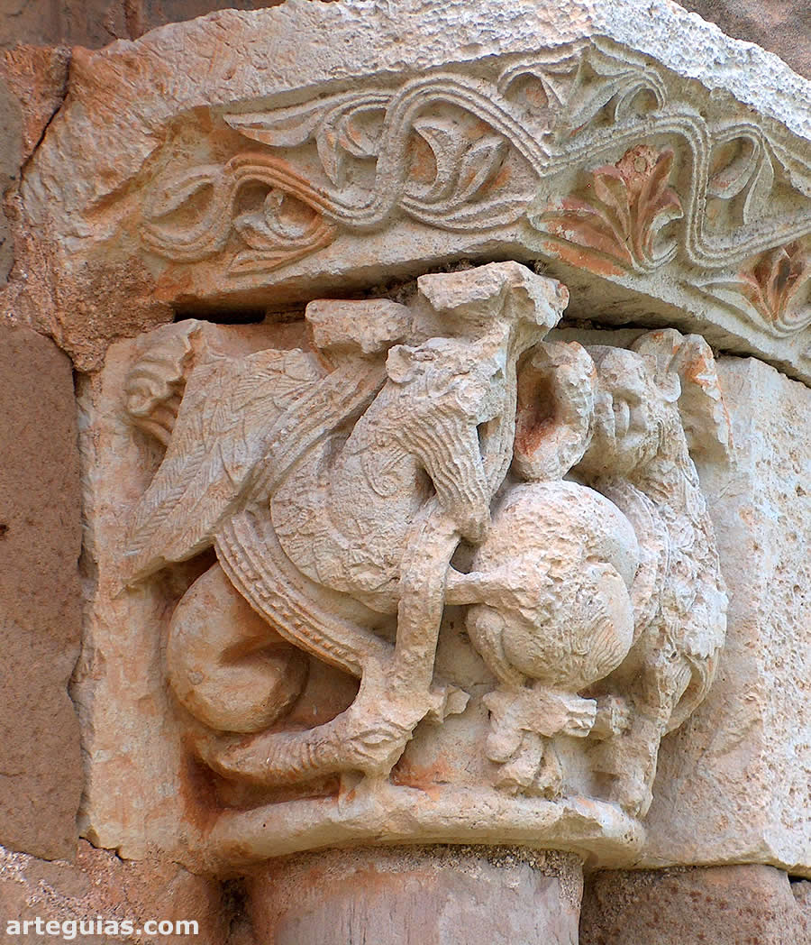 Capitel absidal