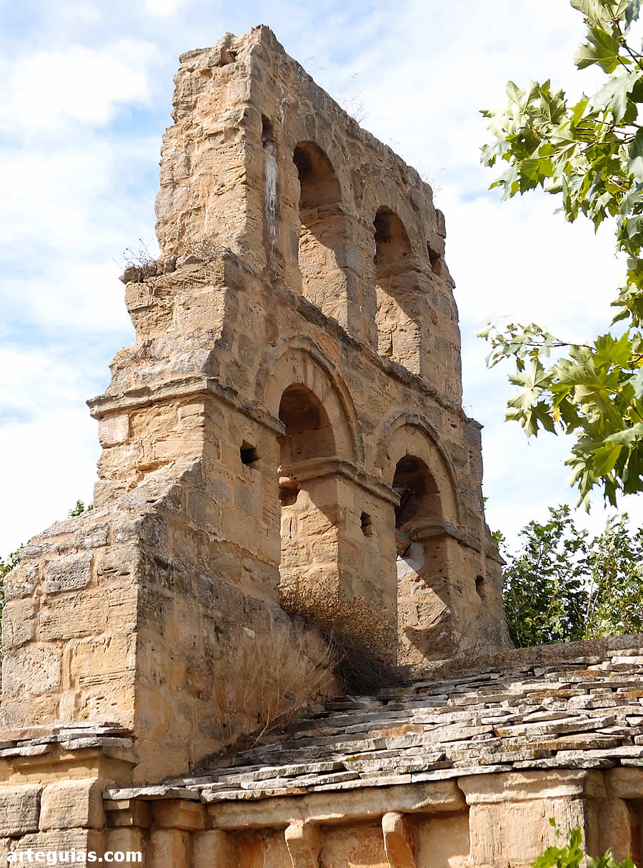 Espada&ntilde;a rom&aacute;nica