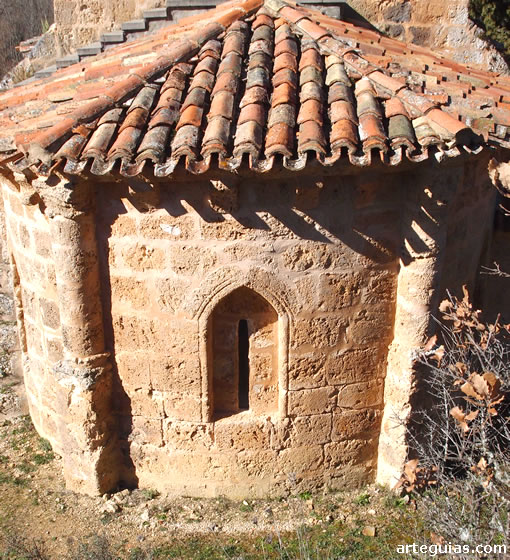 Ermita de R&iacute;o-Quintanilla: &aacute;bside