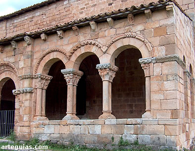 Galer&iacute;a porticada