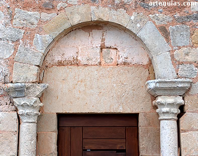 Detalle de la puerta del muro oeste