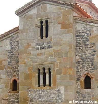 Ventanales de los &aacute;bsides y de la C&aacute;mara del Tesoro