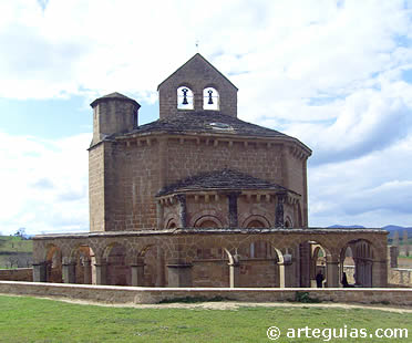 Santa Mar&iacute;a de Eunate desde la cabecera