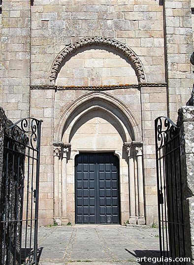 Detalle de la puerta occidental