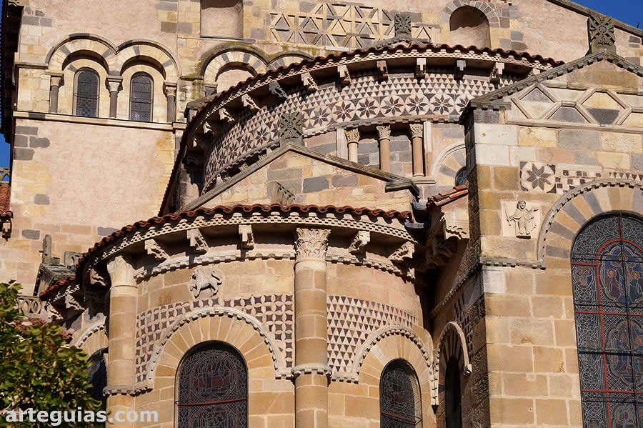 Detalle de la decoraci&oacute;n de  la cabecera
