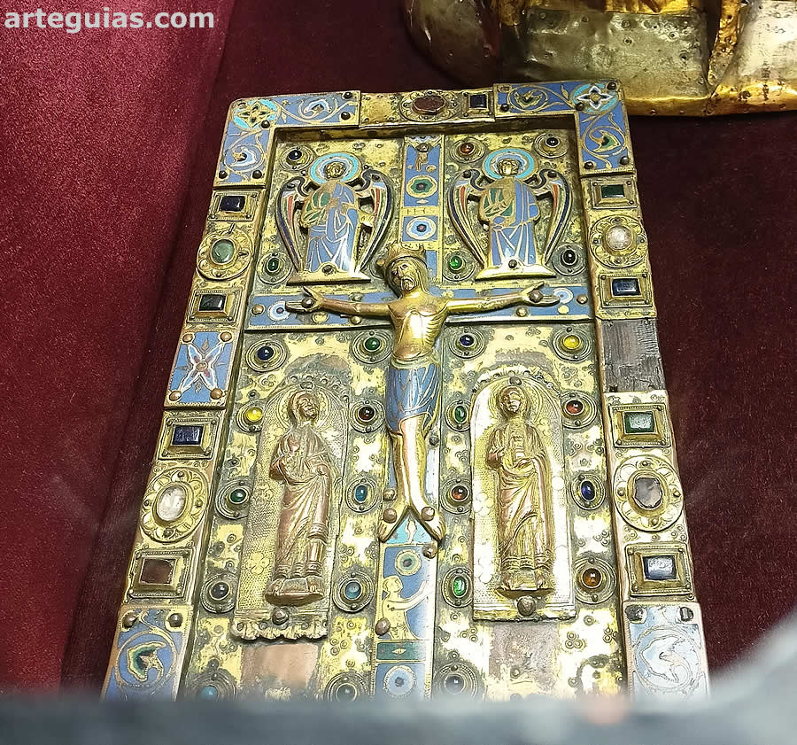 Pieza de orfebrer&iacute;a de Limoges