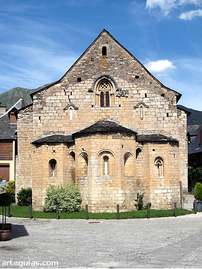 Sant Esteve de Betren: cabecera