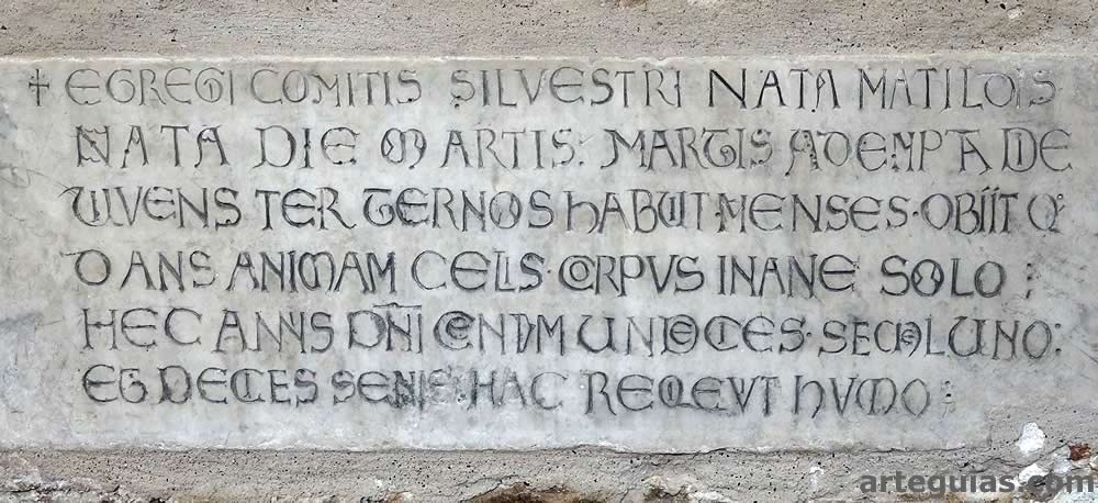 Inscripci&oacute;n funeraria de la hija de Silvestro