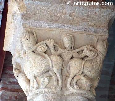 Capitel de la iglesia de Nieva