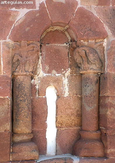 El tercer ventanal del &aacute;bside