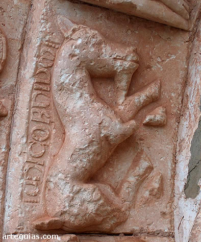 Unicornio con su inscripci&oacute;n identificativa