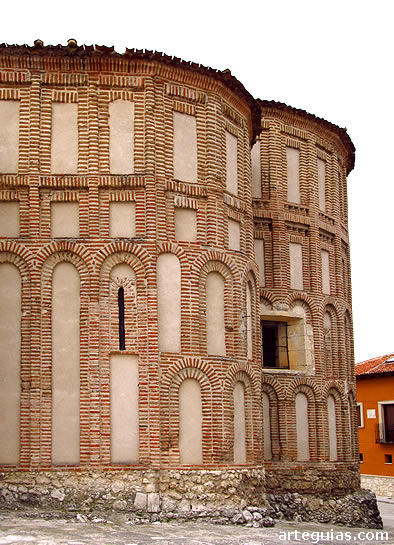 Cabecera de tres &aacute;bsides