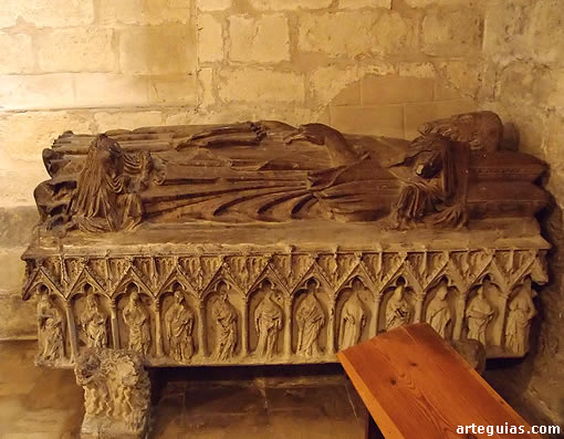 Uno de los sepulcros g&oacute;ticos