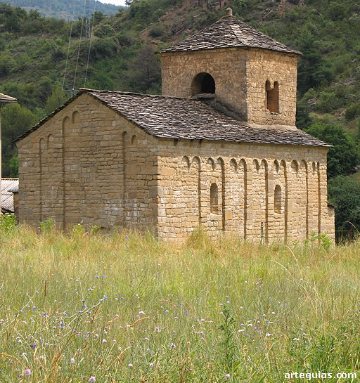 Iglesia de San Caprasio de Santa Cruz de la Ser&oacute;s