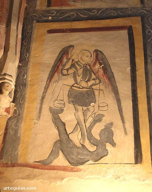 San Miguel venciendo al diablo