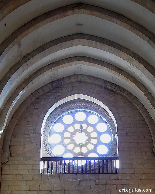 San Nicolas, Portomar&iacute;n: roset&oacute;n del hastial occidental