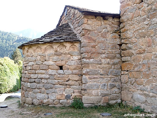 Iglesia de Sant Miquel d'Engolasters, Andorra: cabecera