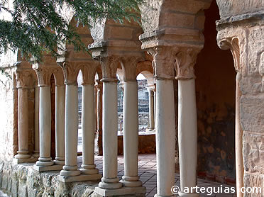 Galer&iacute;a de la iglesia de Sa&uacute;ca