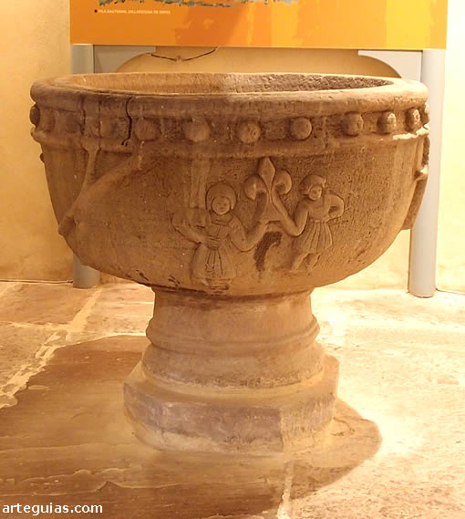 Villacantid: pila bautismal