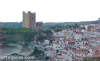 Castillo de Alcal&aacute; del J&uacute;car