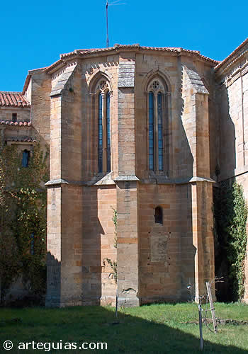 Cabecera de la iglesia de Santa Mar&iacute;a la Real de Aguilar de Campoo