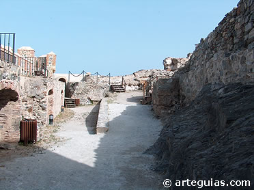 Interior del castillo de San Miguel