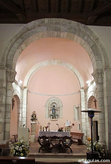 Interior del &aacute;bside