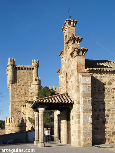 Guadamur: ermita y castillo al fondo