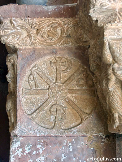 Eguiarte: crism&oacute;n de la puerta