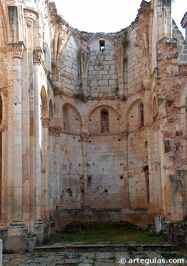 &Aacute;bside central de la iglesia de Arlanza