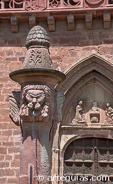 Fuente e iglesia de Ezcaray