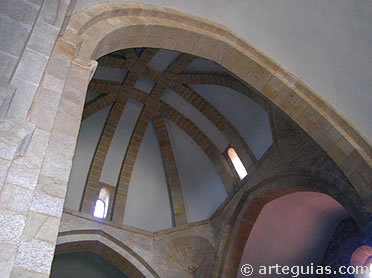 C&uacute;pula del cimborrio sobre el crucero