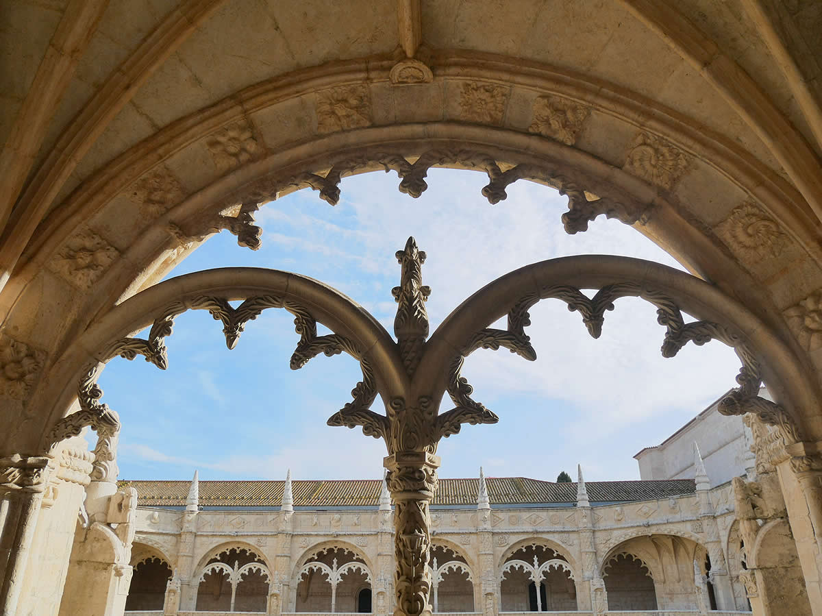Arquer&iacute;a del claustro