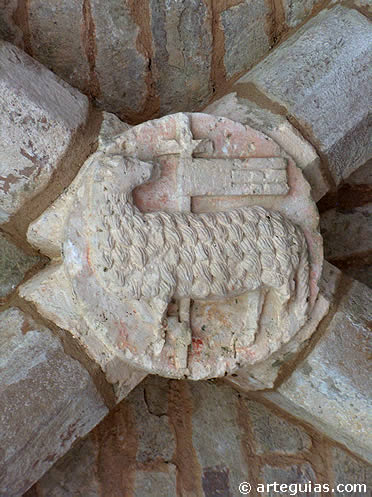 Agnus Dei en una de las claves de la sala capitular