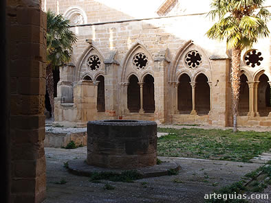 Bella imagen del claustro