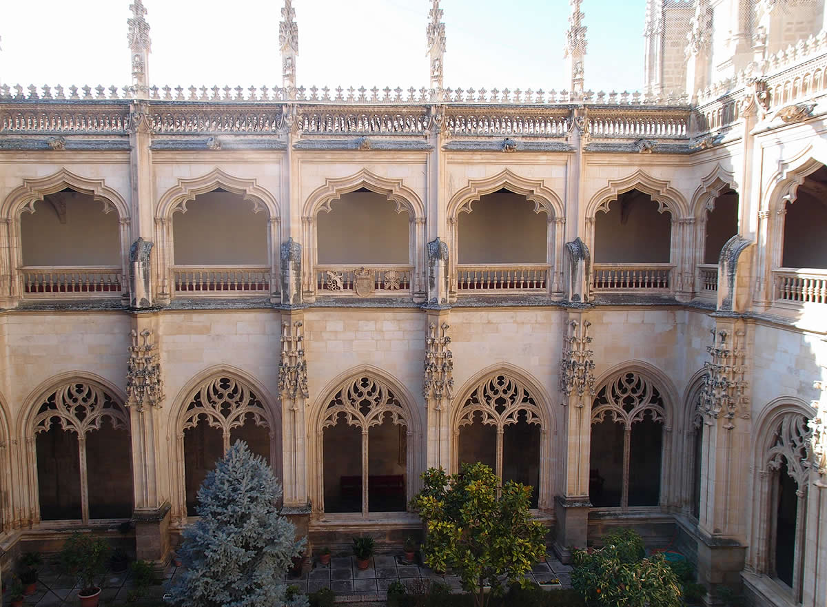 Arquer&iacute;as de los dos pisos del clautro