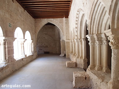 Claustro y sala capitular del Monasterio de T&oacute;rtoles