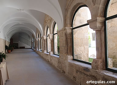 Arquer&iacute;as del claustro