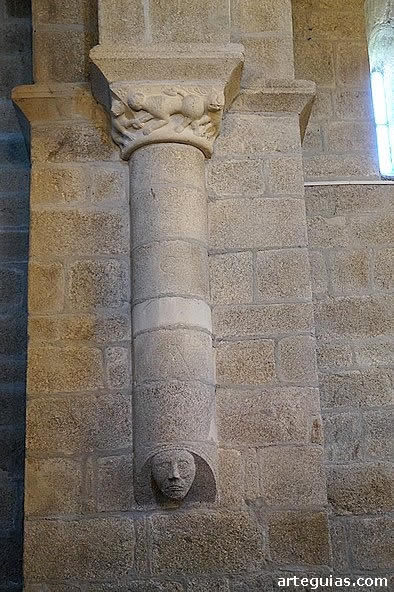 Columna del interior