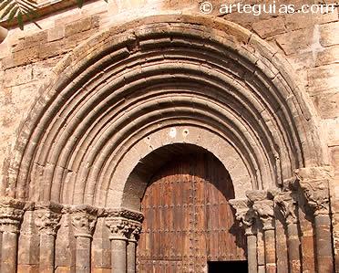 Portada occidental del Monasterio de Fitero