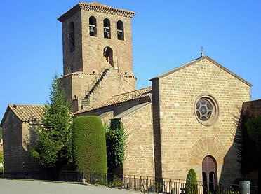 Hastial occidental de la iglesia del Monasterio de Santa Mar&iacute;a de L&Egrave;stany