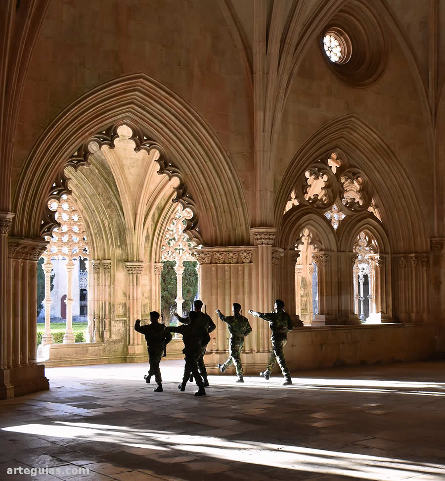 Cambio de Guardia en la Sala Capitular
